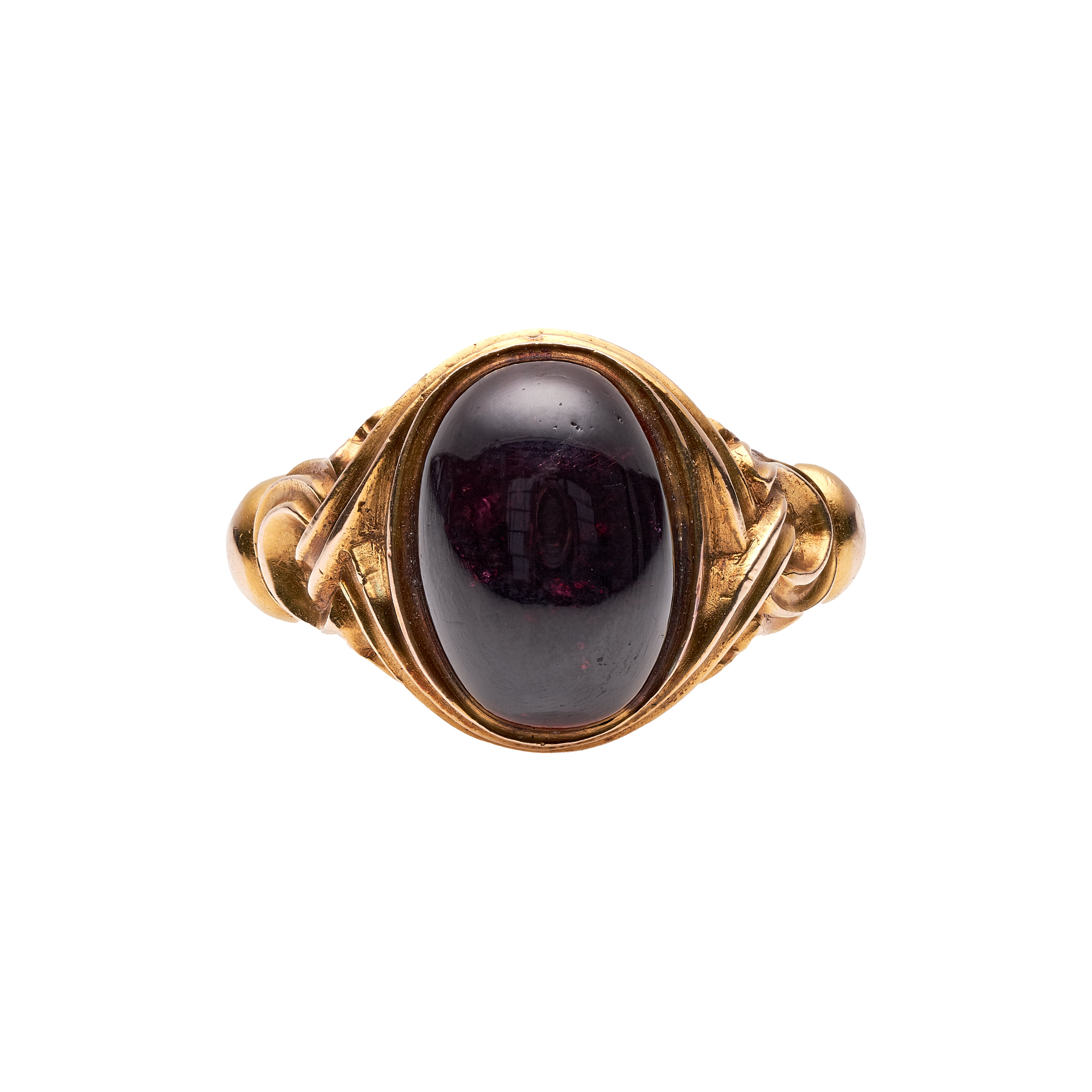 Antique Victorian 15k Cabochon Garnet Finely Carved Signet Ring